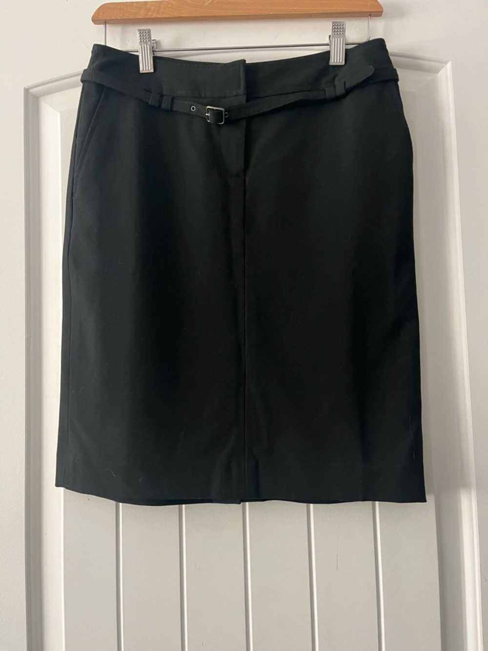LOFT Black A-Line Skirt with Slim Belt